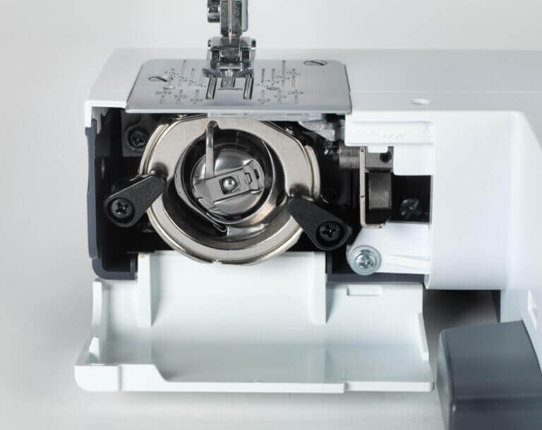 Bernette B33 Sewing Machine - Image 2