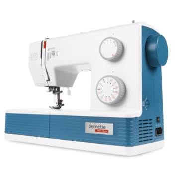 Bernette 05 Academy Sewing Machine